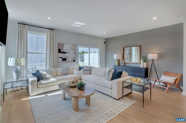 5992 CLING LN, Crozet, VA 22932