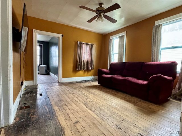 1149 McQuade Avenue, Utica, NY 13501