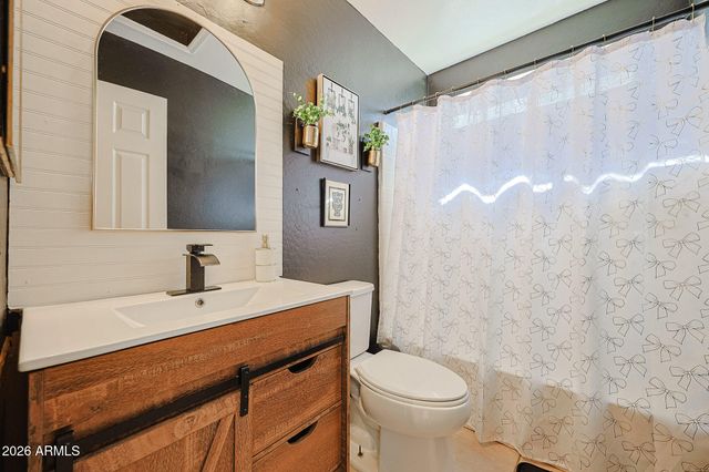 11837 W SUNNYSIDE Drive, El Mirage, AZ 85335