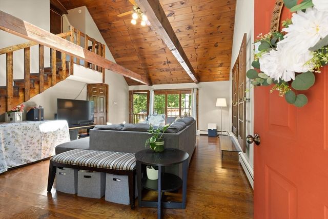258 Warren St W, Raynham, MA 02767
