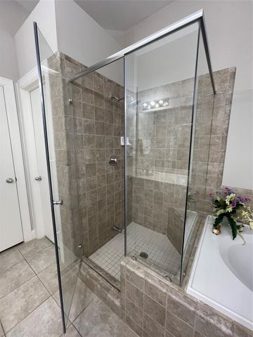 7650 Springhill Street 401, Houston, TX 77021