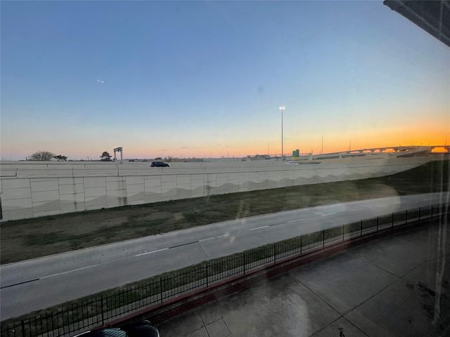 7650 Springhill Street 401, Houston, TX 77021