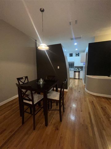 7650 Springhill Street 401, Houston, TX 77021