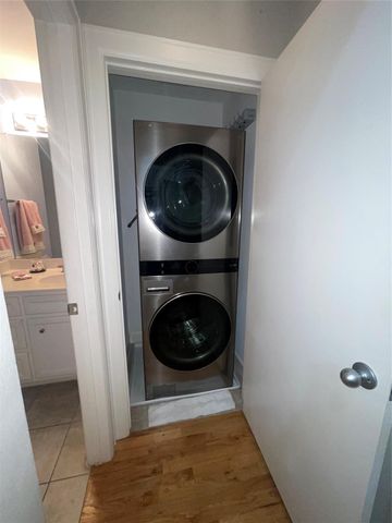 7650 Springhill Street 401, Houston, TX 77021