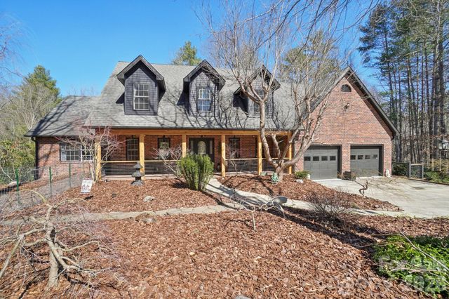 4005 Little River Road, Hendersonville, NC 28739