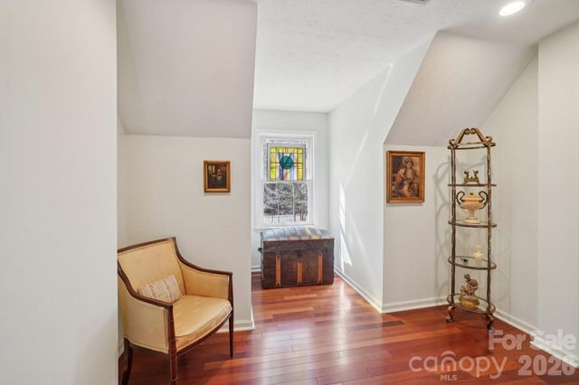 4005 Little River Road, Hendersonville, NC 28739