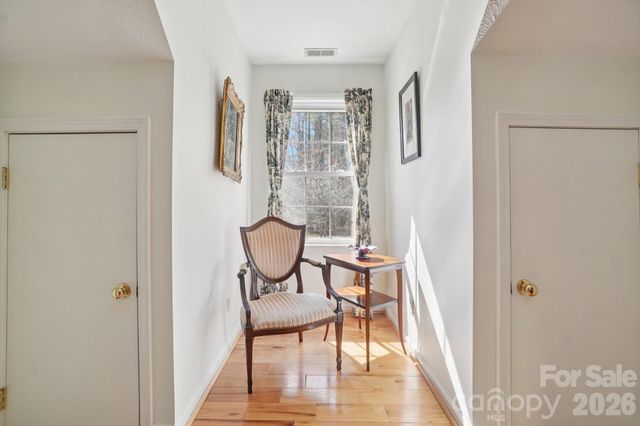 4005 Little River Road, Hendersonville, NC 28739