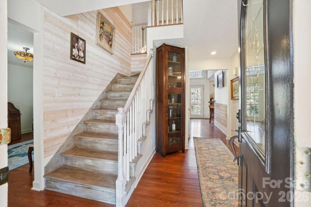 4005 Little River Road, Hendersonville, NC 28739