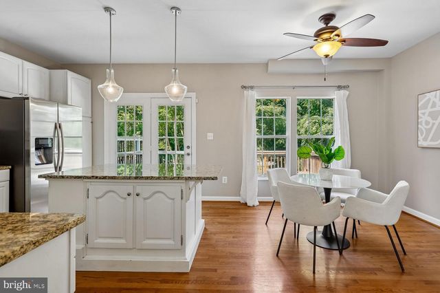 6316 CIDER BARREL CIR, Centreville, VA 20121