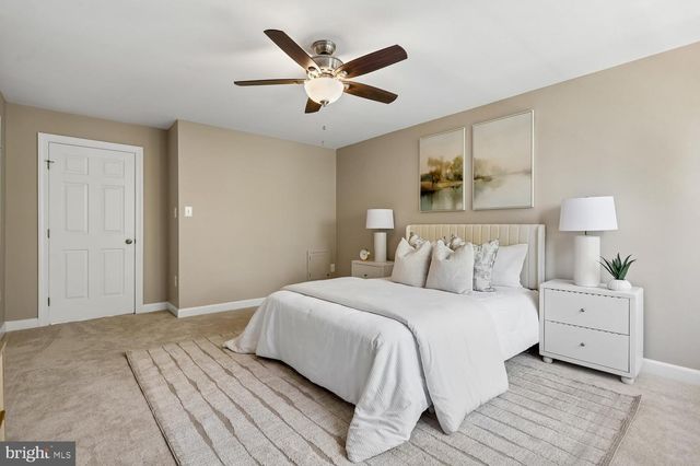 6316 CIDER BARREL CIR, Centreville, VA 20121