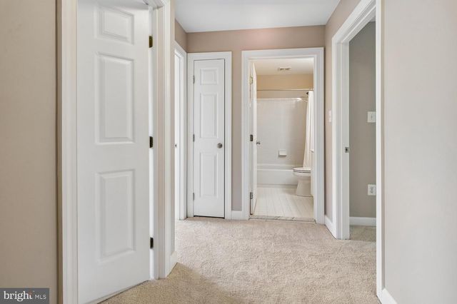 6316 CIDER BARREL CIR, Centreville, VA 20121