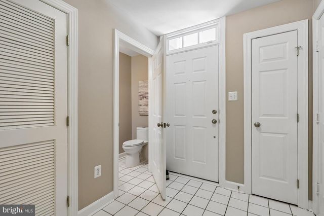 6316 CIDER BARREL CIR, Centreville, VA 20121