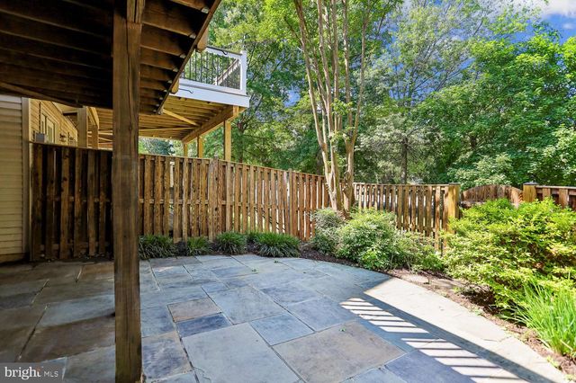 6316 CIDER BARREL CIR, Centreville, VA 20121