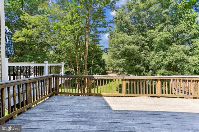 6316 CIDER BARREL CIR, Centreville, VA 20121