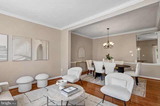 6316 CIDER BARREL CIR, Centreville, VA 20121