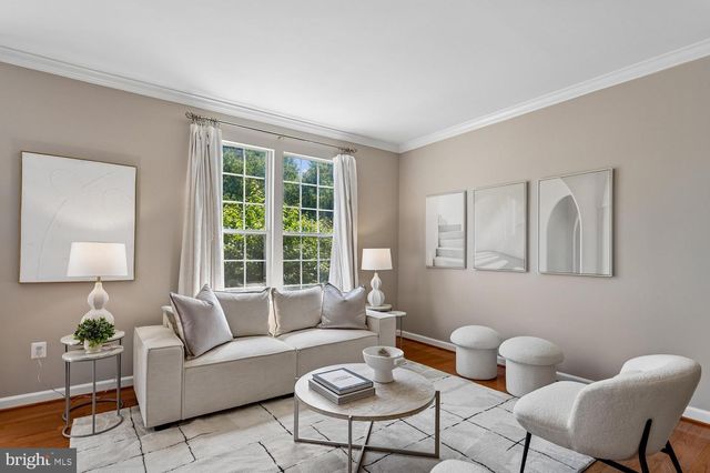 6316 CIDER BARREL CIR, Centreville, VA 20121