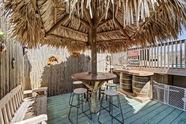16538 Jean Lafitte Road, Jamaica Beach, TX 77554