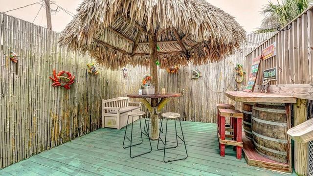 16538 Jean Lafitte Road, Jamaica Beach, TX 77554
