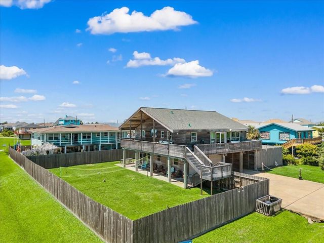 16538 Jean Lafitte Road, Jamaica Beach, TX 77554