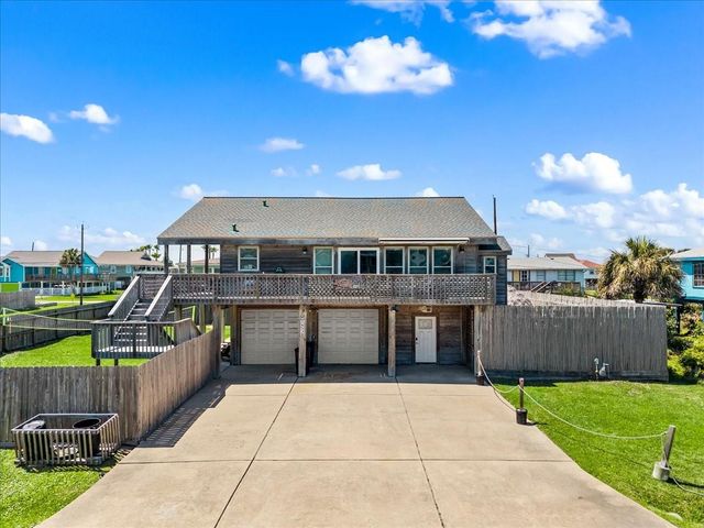 16538 Jean Lafitte Road, Jamaica Beach, TX 77554