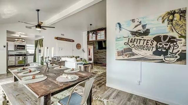 16538 Jean Lafitte Road, Jamaica Beach, TX 77554
