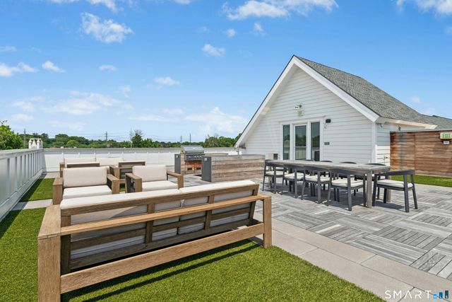 15 Corbin Drive 312, Darien, CT 06820