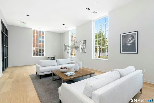 15 Corbin Drive 312, Darien, CT 06820