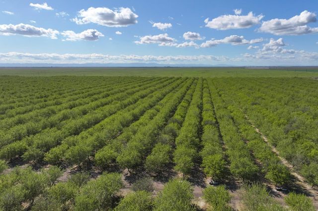 11885 Road 9, Madera, CA 93637