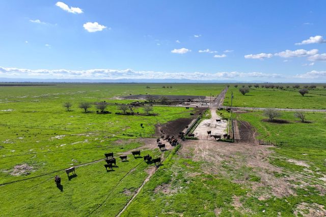 11885 Road 9, Madera, CA 93637