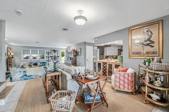491 SE 16th Avenue, Pompano Beach, FL 33060