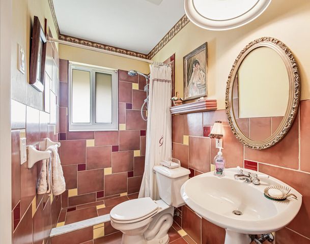 491 SE 16th Avenue, Pompano Beach, FL 33060