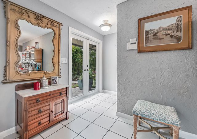 491 SE 16th Avenue, Pompano Beach, FL 33060