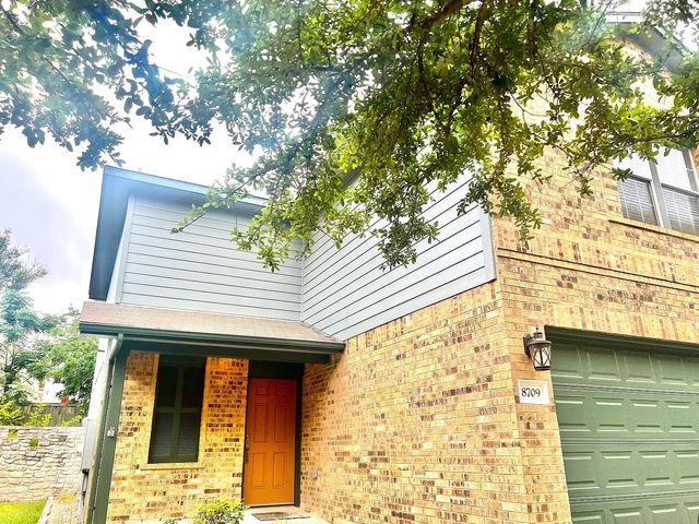 8709 Davis Oaks TRL, Austin, TX 78748