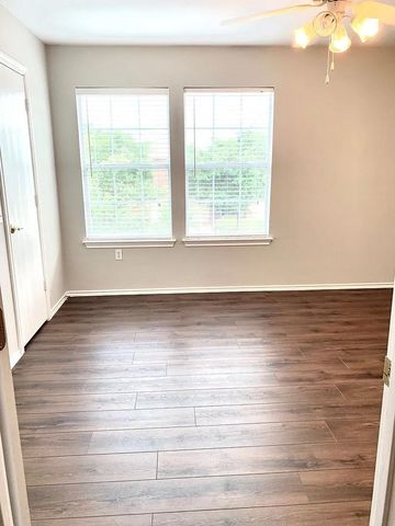 8709 Davis Oaks TRL, Austin, TX 78748