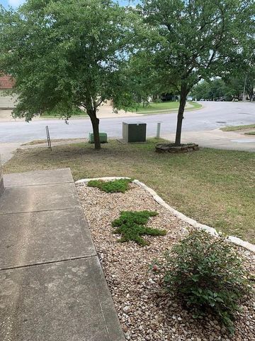 8709 Davis Oaks TRL, Austin, TX 78748