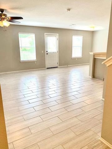 8709 Davis Oaks TRL, Austin, TX 78748