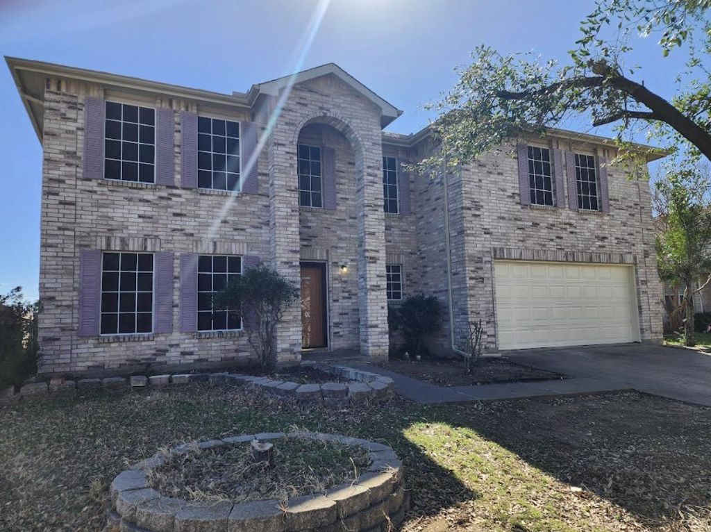 2115 Dove, Grand Prairie, TX 75052