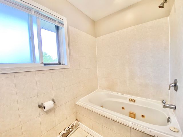 55 E Craig Drive, Chicago Heights, IL 60411