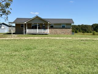2671 Summertown Hwy, Hohenwald, TN 38462