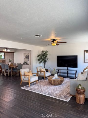 4303 W 5th, Santa Ana, CA 92703