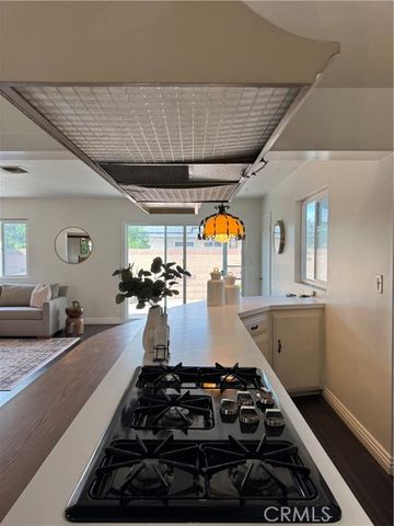 4303 W 5th, Santa Ana, CA 92703