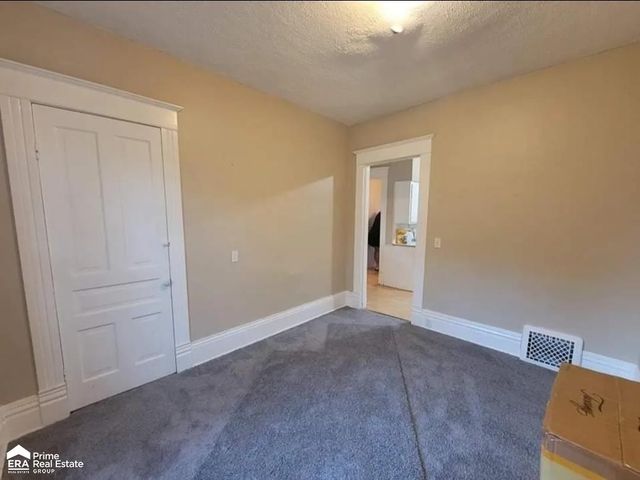 108 N Mercer Street, Durand, MI 48429