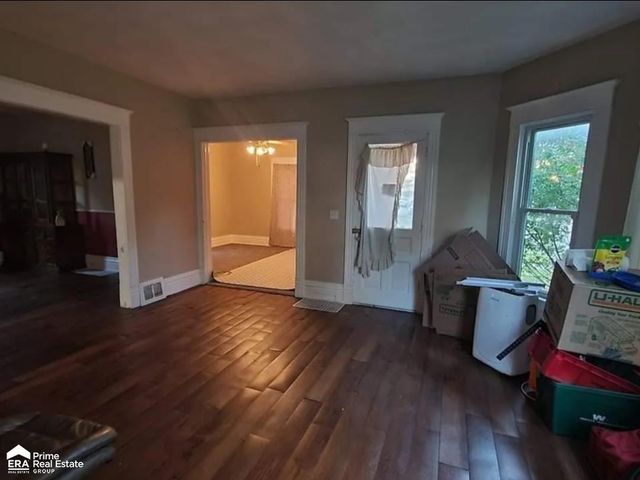 108 N Mercer Street, Durand, MI 48429