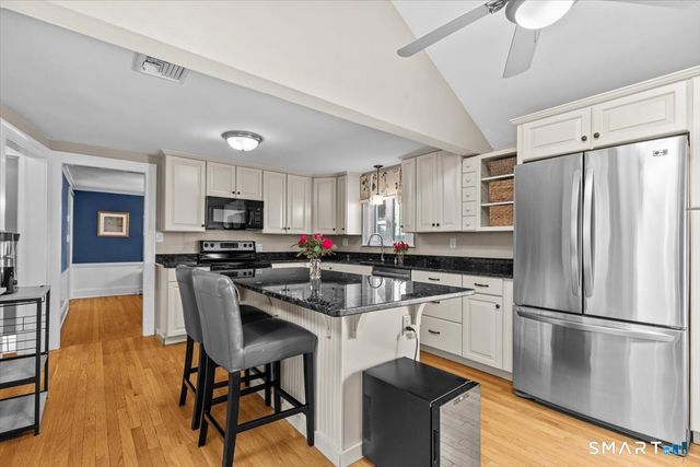 57 Warwick Street, West Hartford, CT 06119