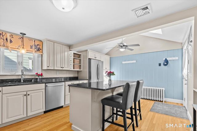 57 Warwick Street, West Hartford, CT 06119