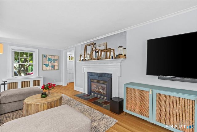 57 Warwick Street, West Hartford, CT 06119
