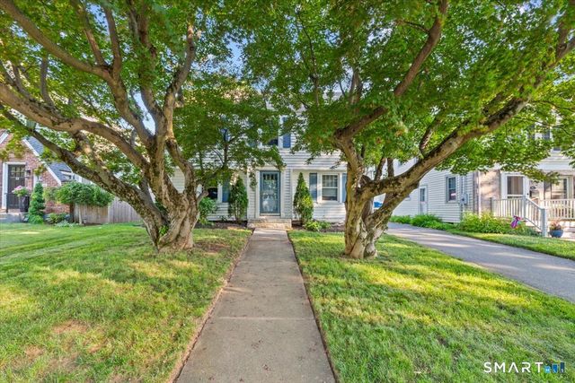 57 Warwick Street, West Hartford, CT 06119