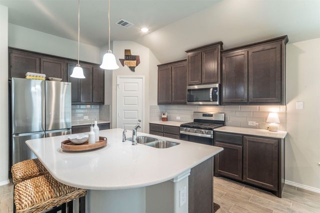 1828 Abelia Lane, Weatherford, TX 76086