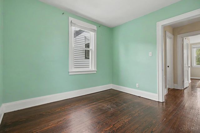 6846 Hurd Avenue, Columbia Twp, OH 45227