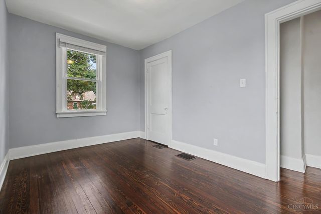 6846 Hurd Avenue, Columbia Twp, OH 45227